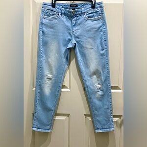 White House Black Market Girlfriend 8 Designer Chic Distressed Denim Blue Jeans